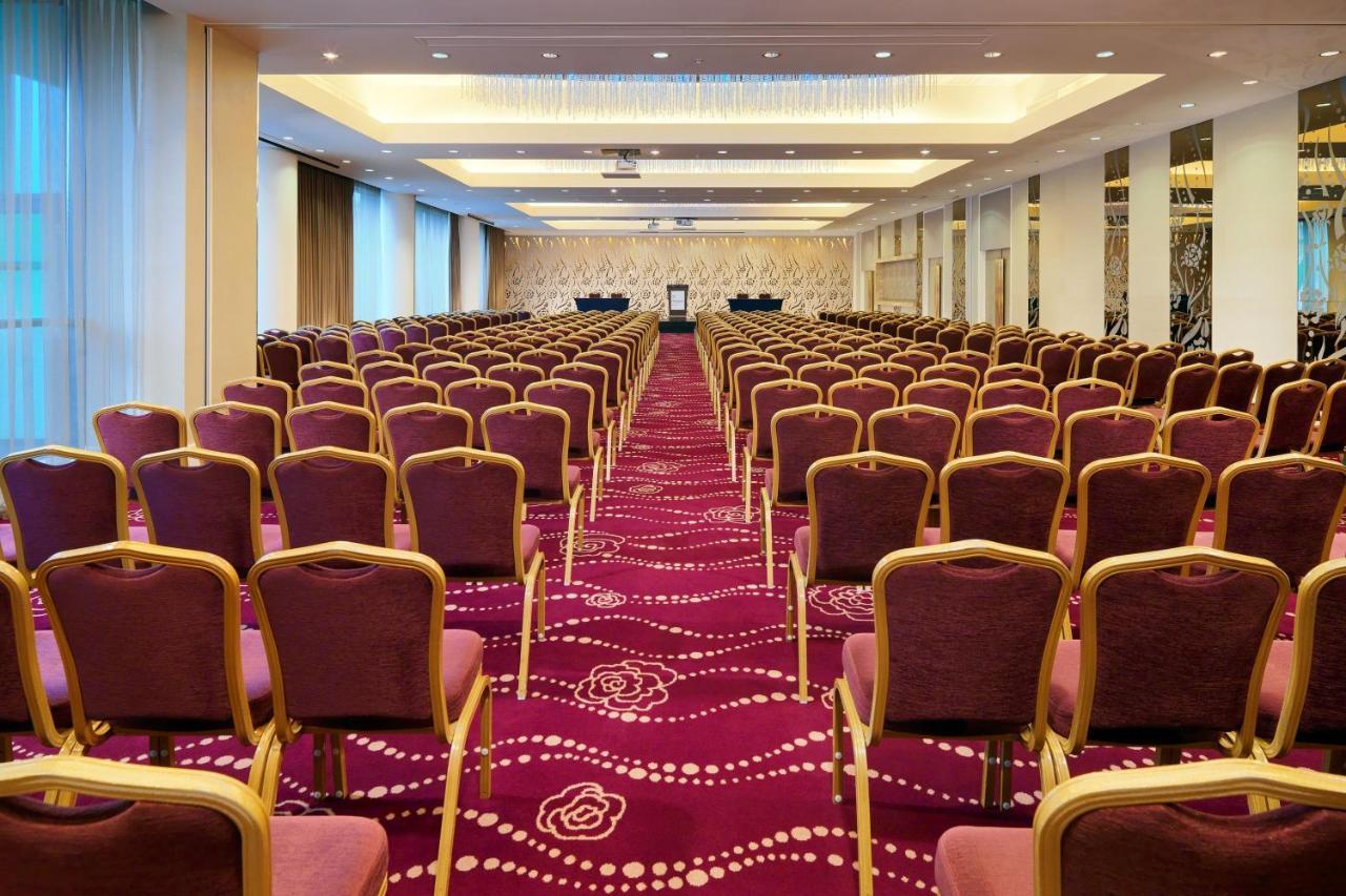 Sheraton Athlone Hotel Kültér fotó