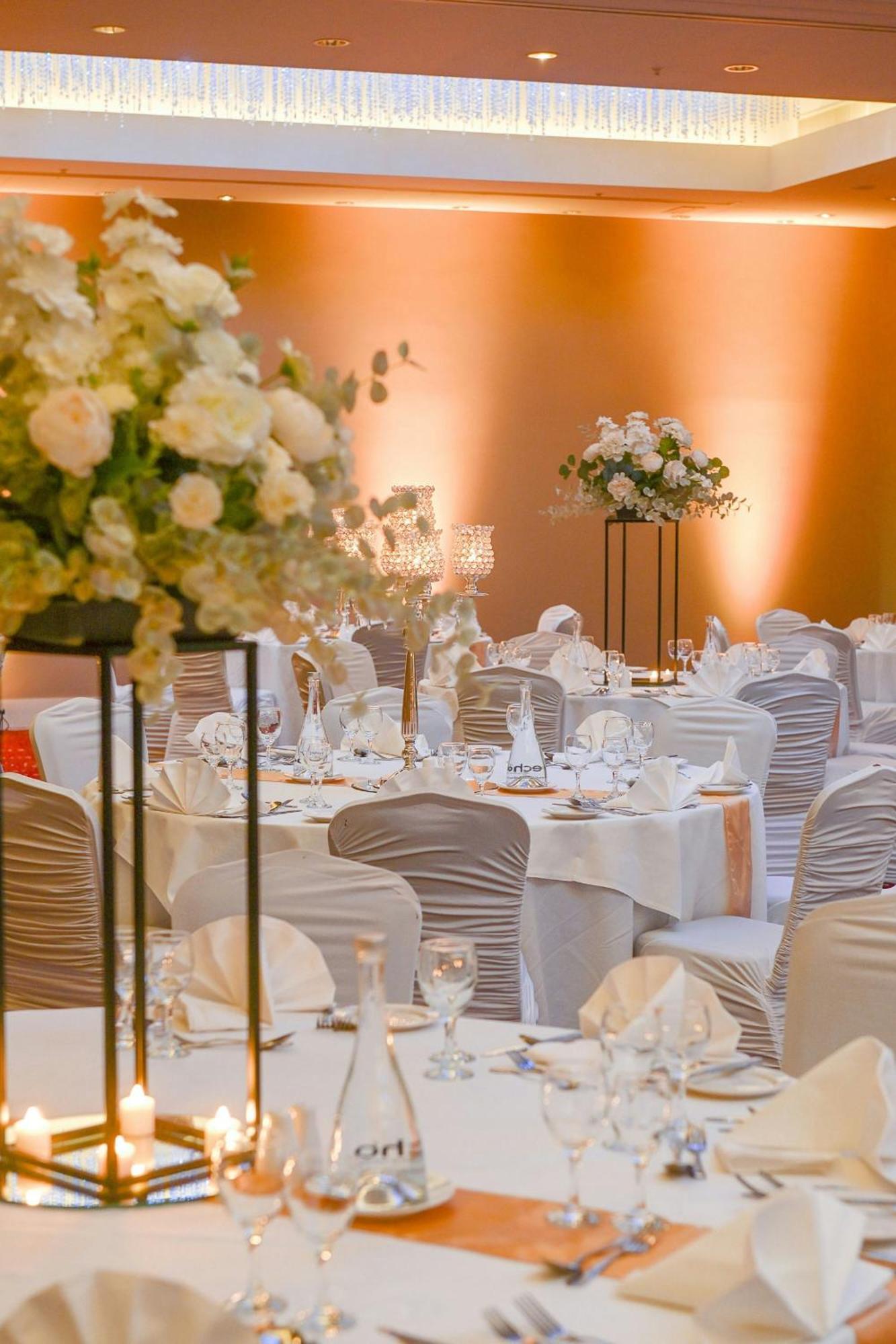 Sheraton Athlone Hotel Kültér fotó